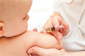 Criză de vaccinuri pentru bebeluși, la Cluj