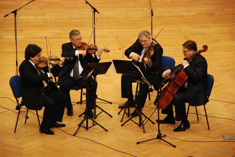Cvartetul Transilvan în recital şi concert educativ la Academia de Muzică „Gheorghe Dima”