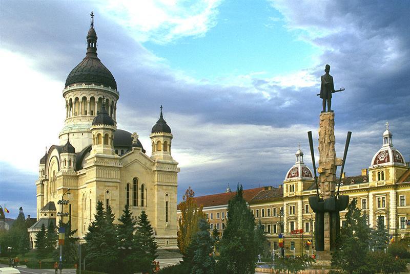 Moaştele Sfântului Mărturisitor din Drama, aduse la Cluj la 10 ani de la reînfiinţarea Mitropoliei Clujului, Maramureşului şi Sălajului 