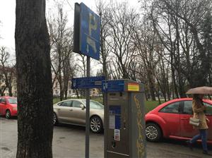 Servicii a la Cluj: plăteşti parcare, primeşti dovadă o foaie goală