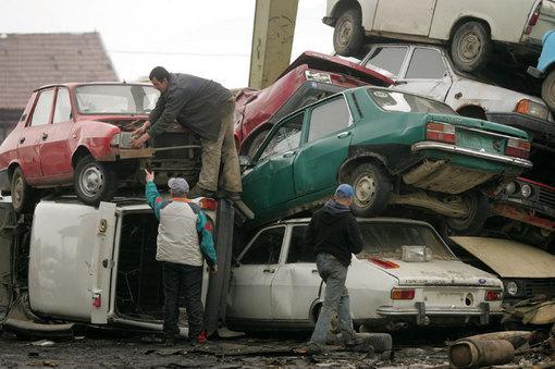 Majoritatea maşinilor din România au peste 10 ani