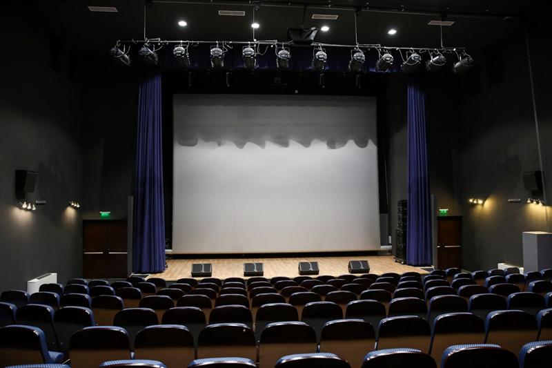 Răspunsuri evazive în scandalul Cinema Dacia 