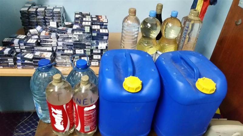 Surprize în pragul Paştelui: amenzi de 12.000 de lei, 6.000 de ţigarete şi zeci de litri de alcool confiscate