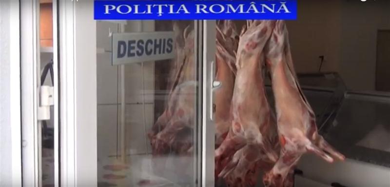 Zeci de kilograme de carne de miel, confiscate în Joia Mare VIDEO