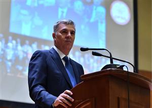 Revocarea lui Valeriu Zgonea de la şefia Camerei Deputaţilor, amânată din motive procedurale