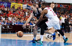 Debut cu stângul în semifinale. CSM Oradea - U-BT Cluj 72-71 GALERIE FOTO