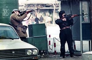 Dosarul Revoluţiei a fost redeschis la decizia Înaltei Curţi de Casaţie şi Justiţie