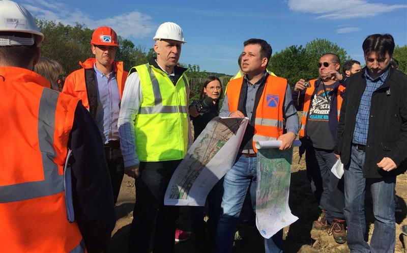 Ministrul Transporturilor se laudă că a deblocat lucrările la Autostrada Sebeş – Turda