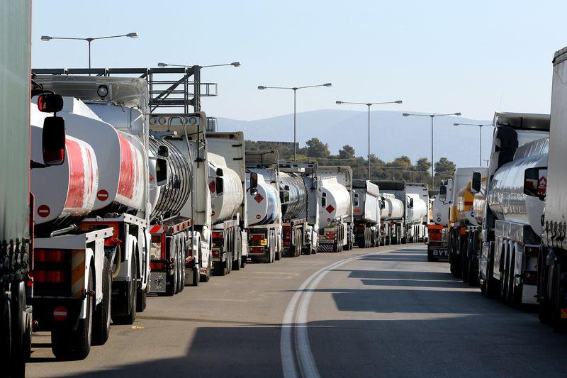 Transportatorii solicită guvernului îngheţarea tarifelor la RCA. Care vor fi preţurile finale
