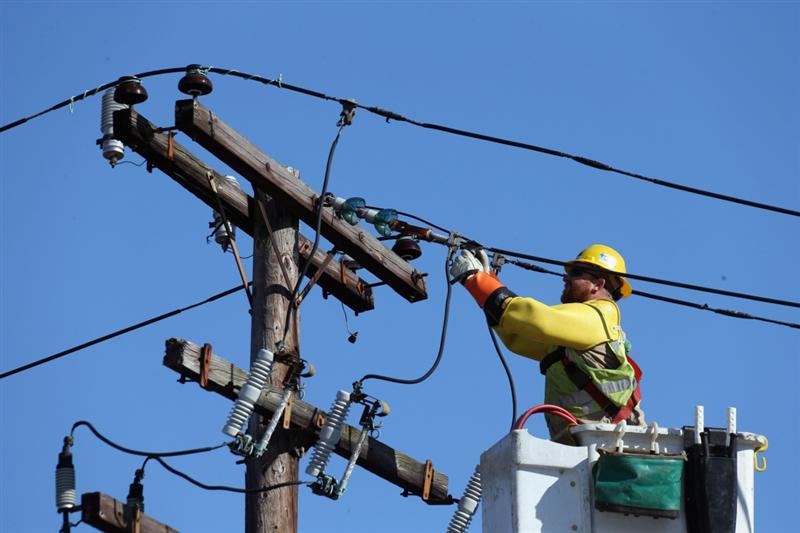  Grupul BT intermediază o achiziţie în România pe piaţa energiei