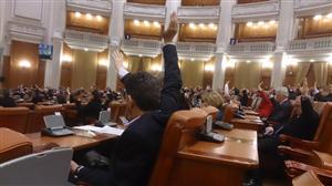 Deplasările în străinătate ale deputaţilor în sesiunea trecută au însumat peste un milion de lei