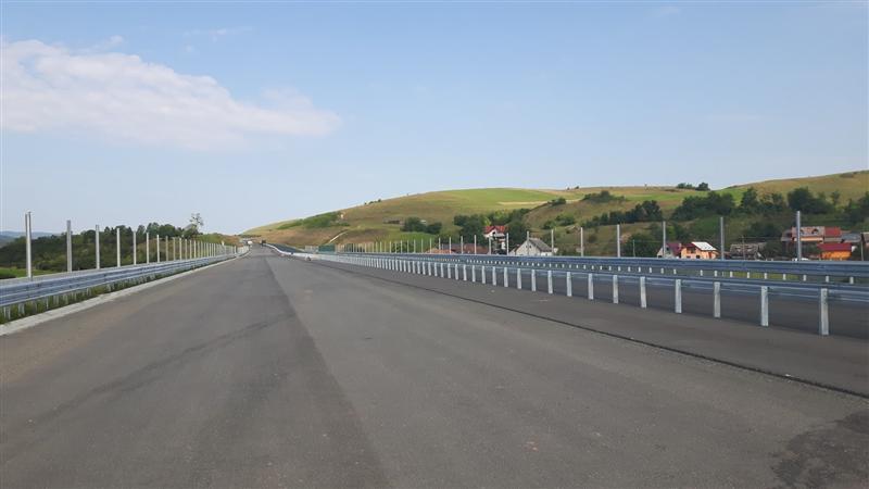 Noi imagini cu autostrada Gilău - Nădăşelu. Gata în 2016, însă cu şanse minime să fie şi folosită FOTO/VIDEO
