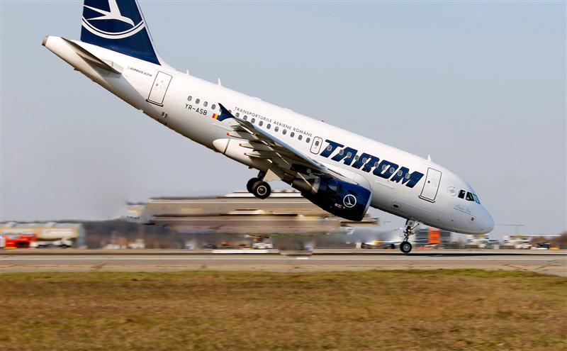 Dezastru la TAROM. Pierderi de nouă ori mai mari