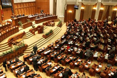 PNL, reacţie la amendamentul privind amânarea concursurilor de directori din şcoli