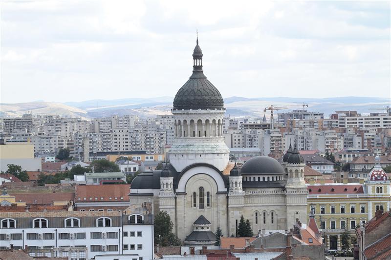 Vrei apartament în centrul sau la periferia Clujului? Diferenţă de preţ de 14.000 euro