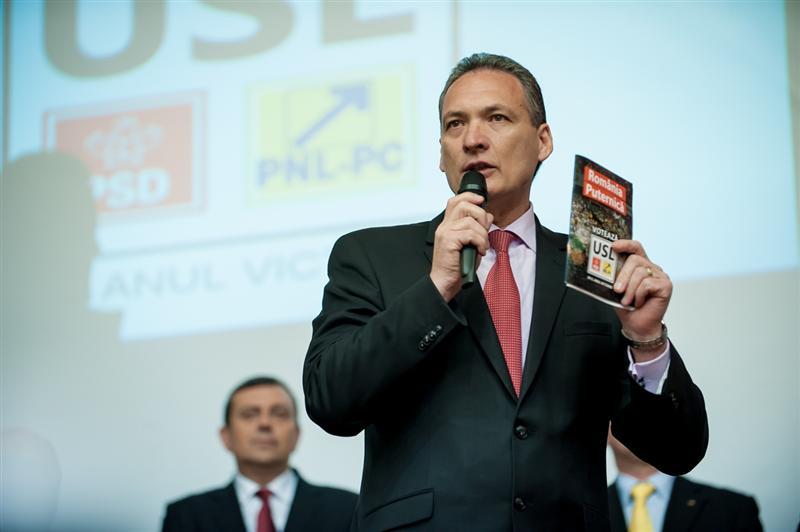 Lăsat pe dinafară de gaşca tânără din fruntea PSD Cluj, Alexandru Cordoş nu renunţă la ambiţia obţinerii unui nou mandat de senator