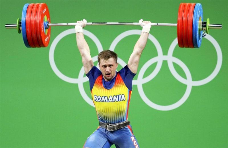 România pierde una dintre medaliile câştigate la JO 2016. Halterofilul clujean riscă suspendarea pe viaţă  