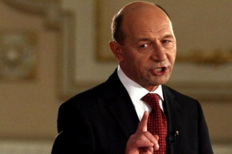 Băsescu despre platforma România 100: Principii culese alternativ de la PPE şi Socialiştii Europeni