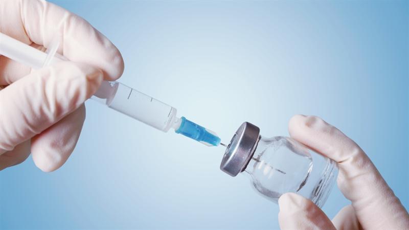 Ministrul Sănătăţii despre Legea vaccinării: Este o decizie pe care trebuie să ne-o asumăm ca Guvern