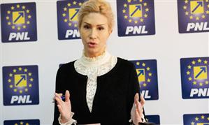 Raluca Turcan a fost aleasă preşedinte interimar al PNL. Cine îi va face concurenţă la viitorul Congres