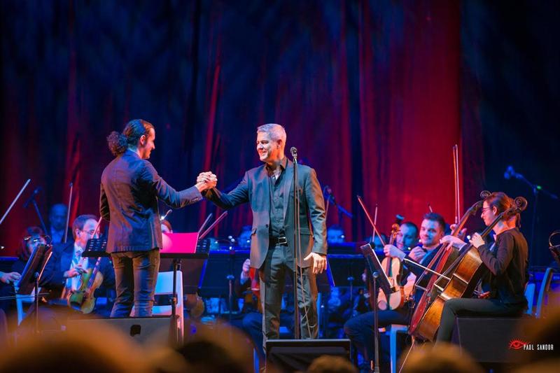 Peste 4.500 de spectatori la concertul Alessandro Safina de la Cluj FOTO