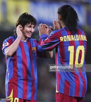 Ronaldinho îl laudă pe Messi: 