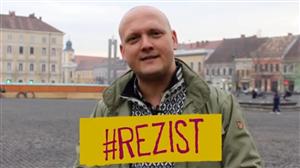 VIDEO VIRAL. Un norgevian, ce locuieşte în Cluj, explică lumii întregi contextul protestelor de stradă din România 