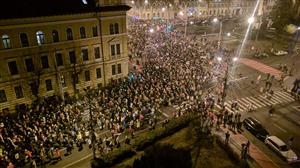 Clujenii merg seara la proteste ca la al doilea loc de muncă, ambele obligatorii