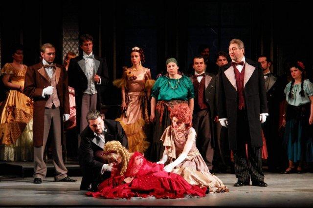 ,,La Traviata” revine pe scena Operei Maghiare