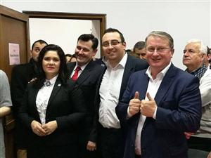 La Cluj, conducerea PSD e strâns unită în jurul lui Dragnea şi Grindeanu. Se strâng şi semnături de la membri şi simpatizanţi
