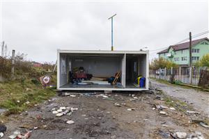 O baracă mobilă din Pata Rât, subiect de proiect fotografic