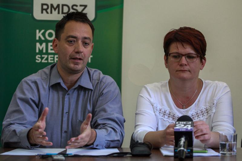 Viceprimărița din Cluj, acuzată de corupţie, îşi dă demisia. Păstrează totuşi o funcţie în administraţia locală