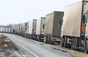 Accesul camioanelor, interzis în Ungaria pentru 24 de ore