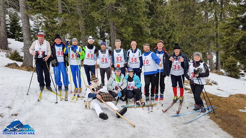 Salvamont Cluj, pe podium la concursul național de ski Cupa Veteranilor