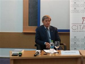 Ce spune fostul premier Cioloş despre viitorul său în politică 
