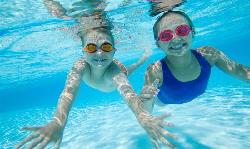 Boc vrea o nouă piscină olimpică la Cluj. 