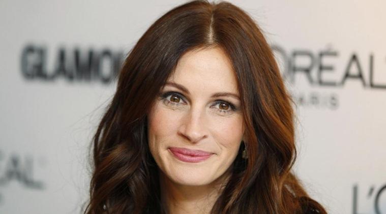 Julia Roberts, desemnată cea mai frumoasă femeie din lume în 2017 - FOTO/VIDEO