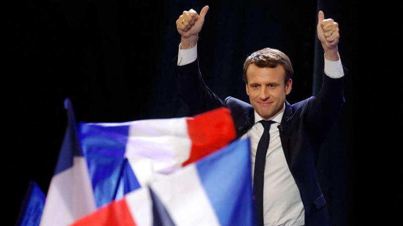 ALEGERILE DIN FRANŢA. Emmanuel Macron va câştiga detașat scrutinul prezidenţial, conform unui sondaj