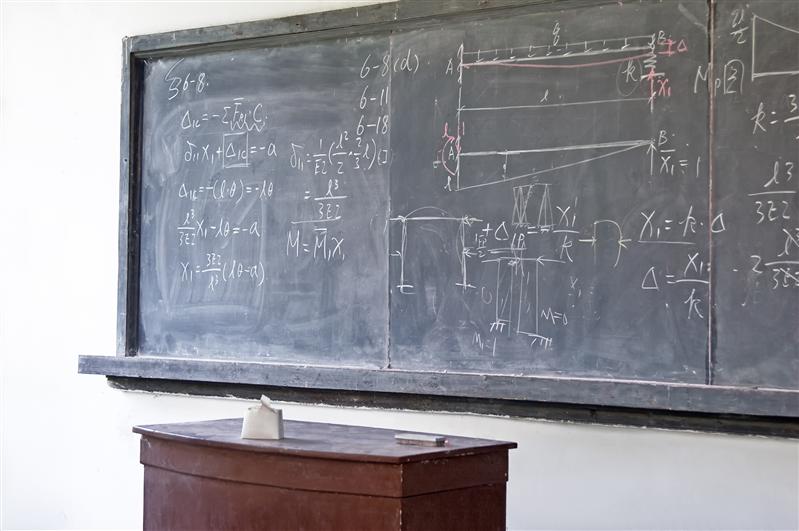 Suntem la coada evaluărilor internaţionale. 42% dintre copiii de 15 ani sunt analfabeţi funcţionali