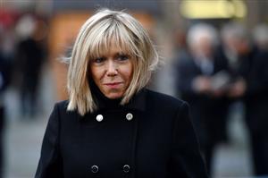 Brigitte Macron: Portretul celei mai neobişnuite Prime Doamne din Franţa