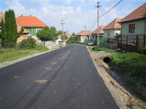 Lucrările la drumul din Gheorgheni, aproape de finalizare FOTO