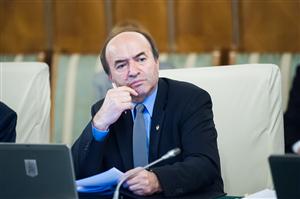 Toader, despre evaluările guvernamentale: Nu e de competenţa mea. Cel mai în măsură să vorbească despre asta este Liviu Dragnea