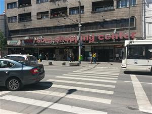 Rechinii retailului atacă în centrul Clujului
