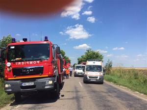 Accident de circulaţie în Cluj | Trei persoane, rănite după ce maşina în care se aflau s-a răsturnat 