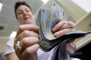 Vor mări angajatorii salariile brute cu 22%? Ce urmări va avea noua măsură