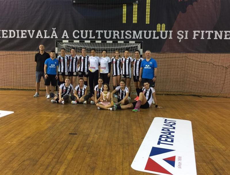 Handbal feminin: ”U” Cluj a terminat pe locul 3 turneul amical de la Bistrița