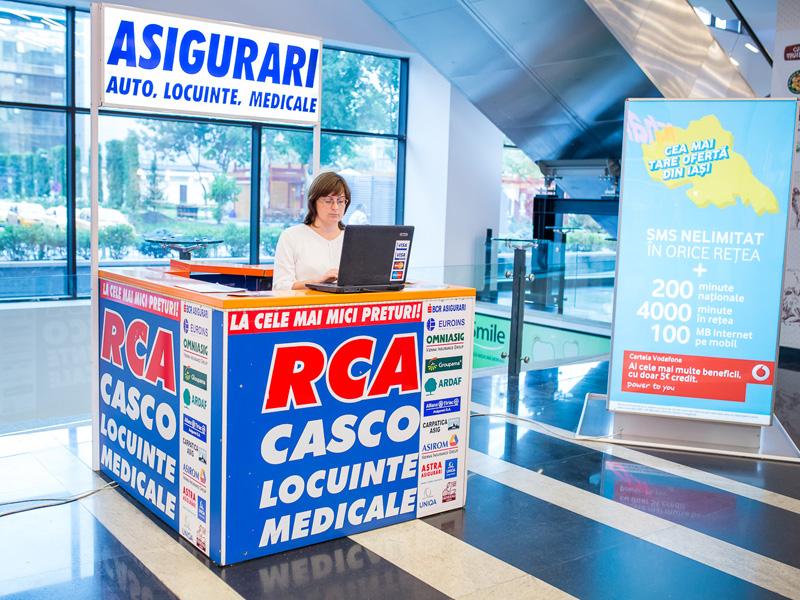 Brokerilor de asigurări li se reduc taxele la jumătate 