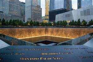 Comemorarea atacurilor teroriste din 11 septembrie 2001 | Trump: America nu poate fi intimidată