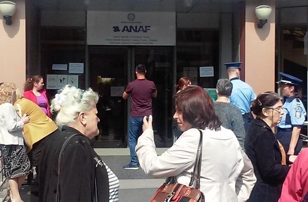 Majoritatea firmelor au nevoie de şase luni pentru aplicarea TVA defalcate