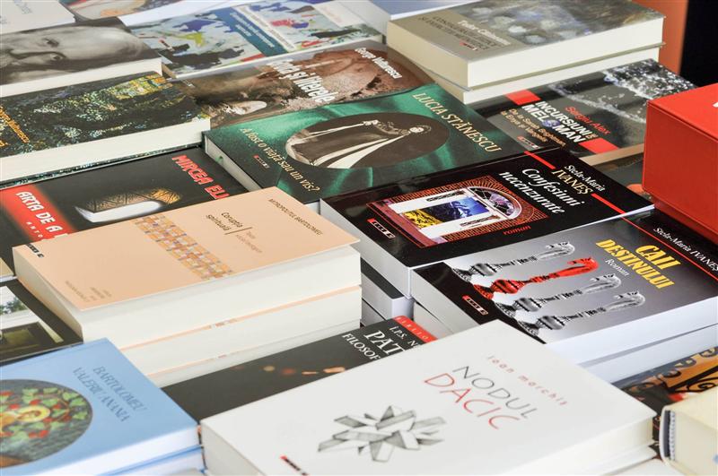 3.000 de cărţi gratuite pentru clujeni 